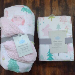 Cloud Island. Matching Baby Blanket and Fitted Sheet. New.